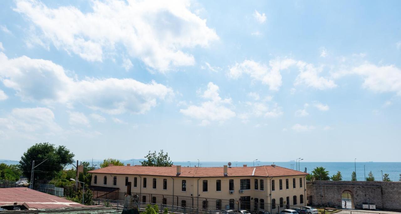Nar Hotel Istanboel Buitenkant foto