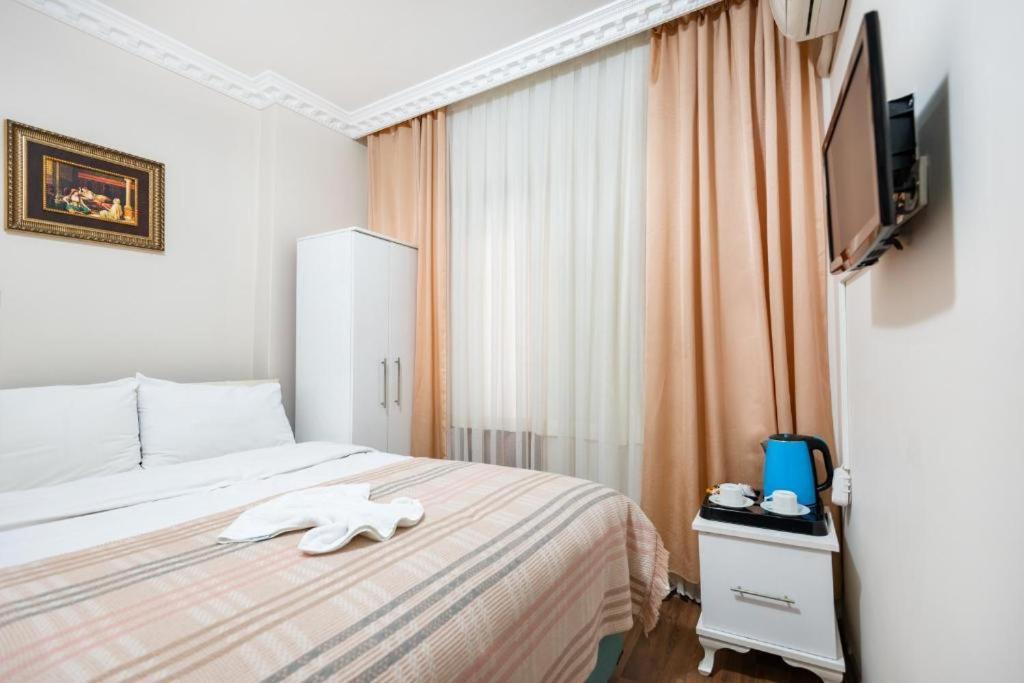 Nar Hotel Istanboel Buitenkant foto