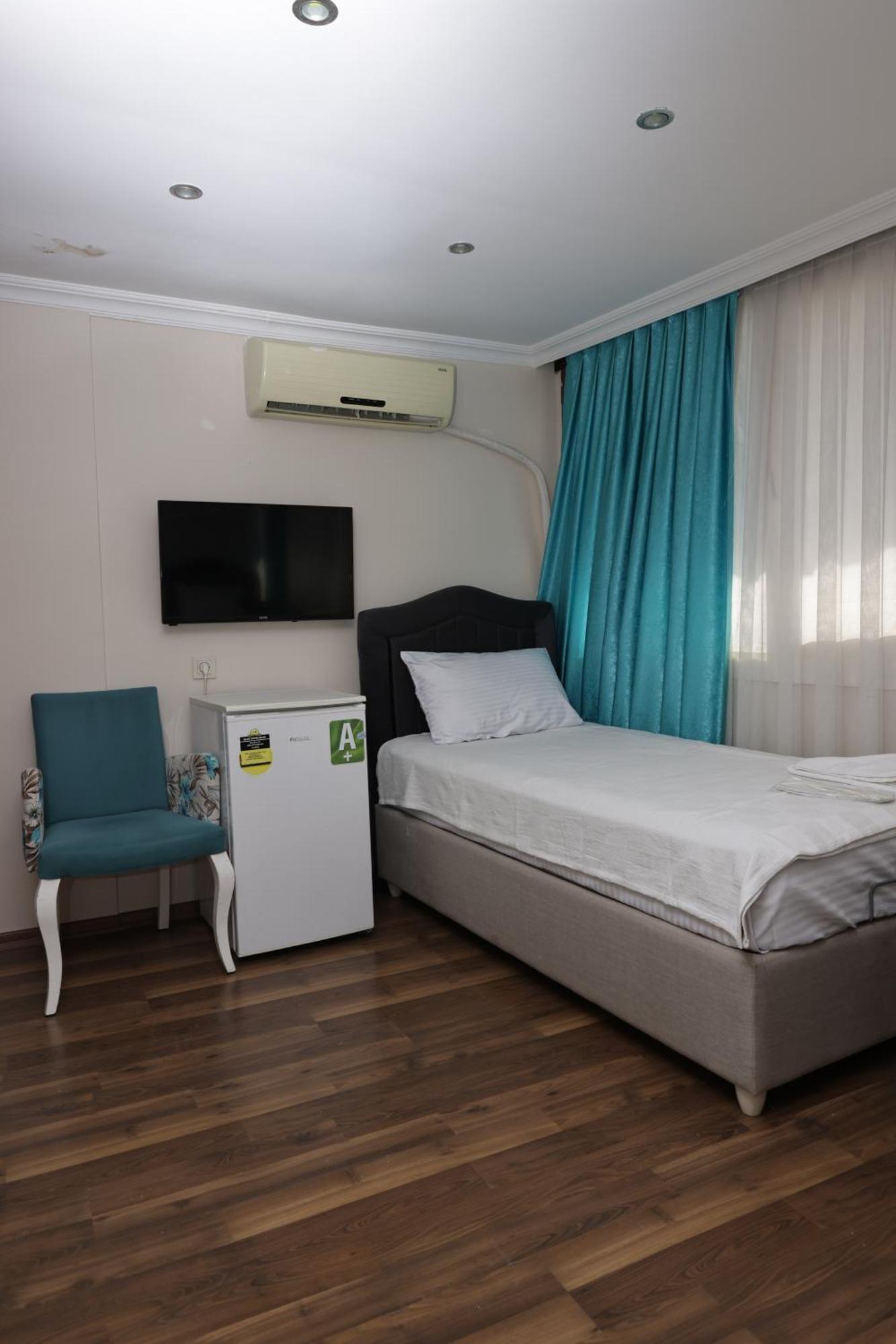 Nar Hotel Istanboel Buitenkant foto